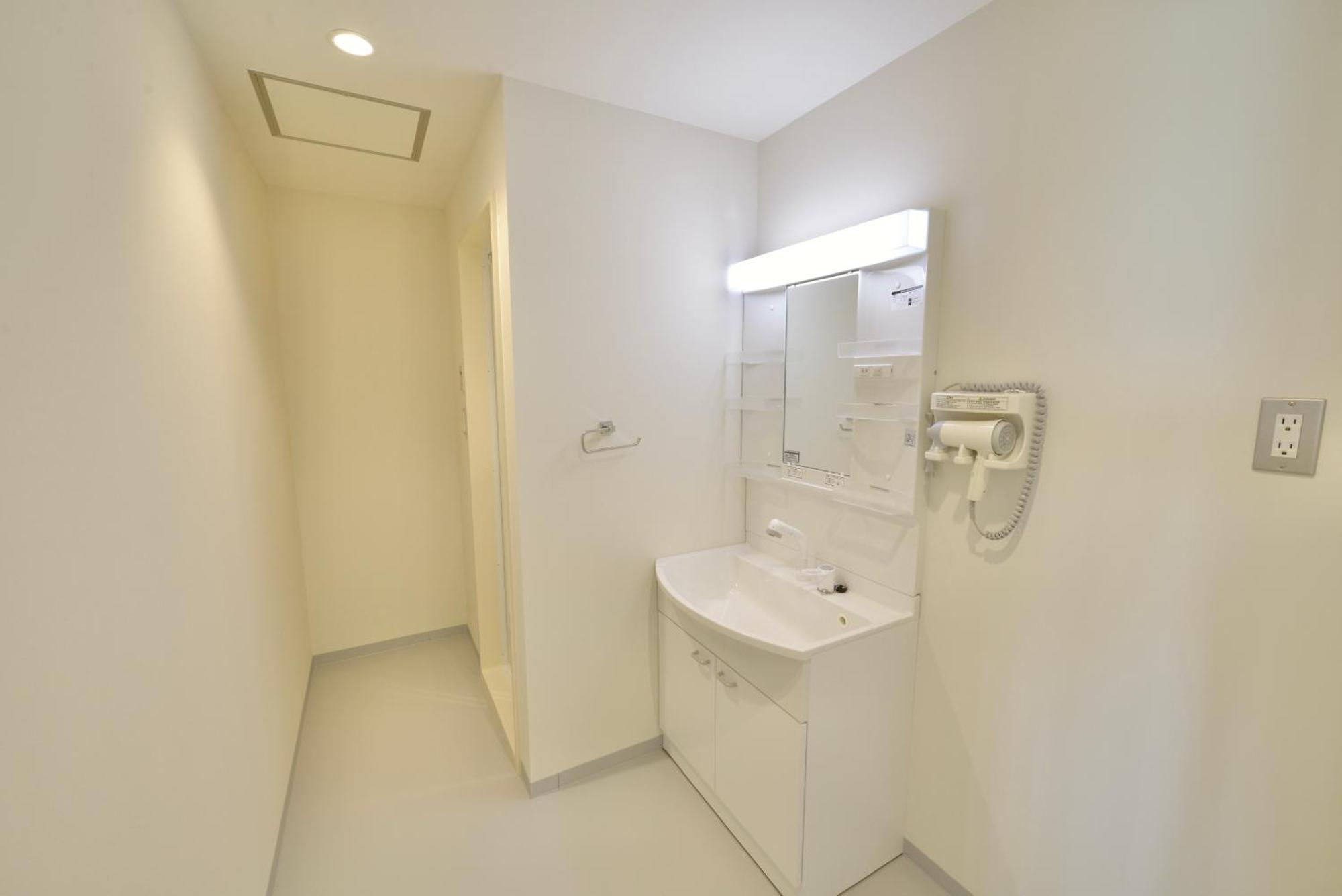 Hotel2020 ホテル2020 Kuwanga Bilik gambar